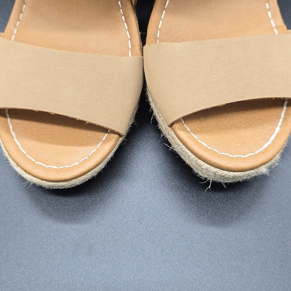 DV | Target Branded| Tan | Espadrille |Wedge Sandals | Size 10M - Picture 4 of 8